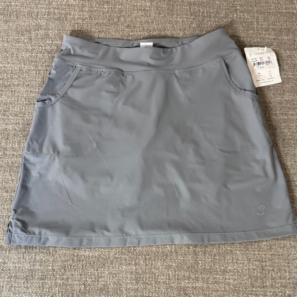 Chic Gray Mini Skort